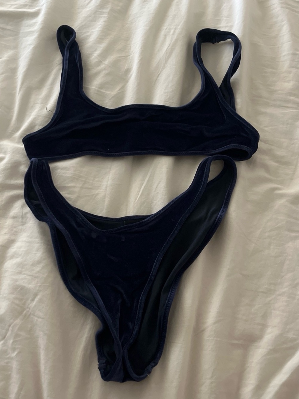 Triangl Dark velvet blue bikini set